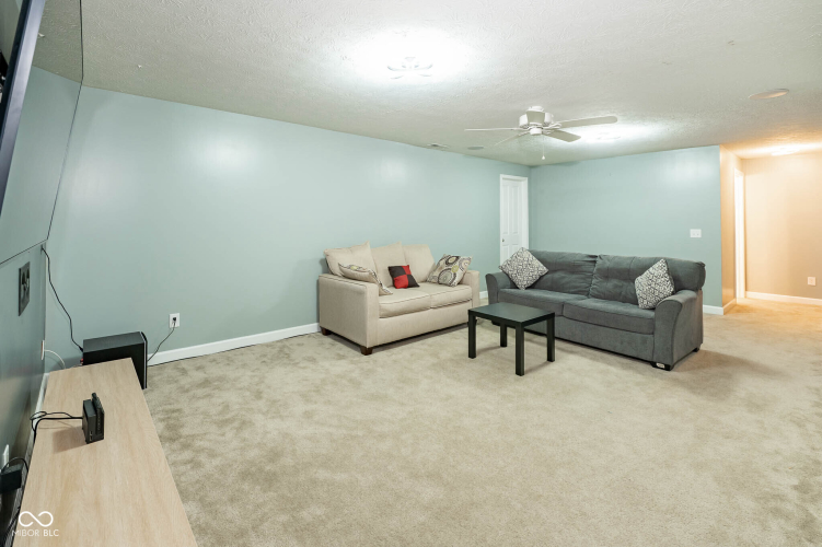Listing Image 65