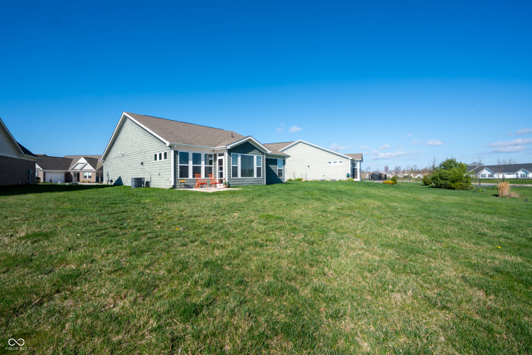 Listing Image 28