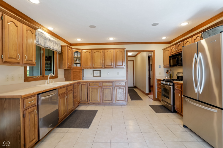 Listing Image 18