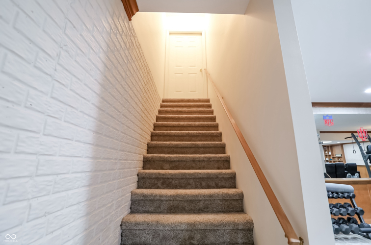 Listing Image 56