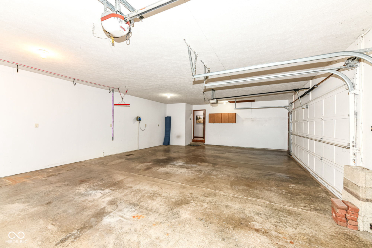 Listing Image 57