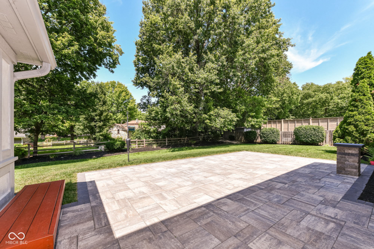 Listing Image 59