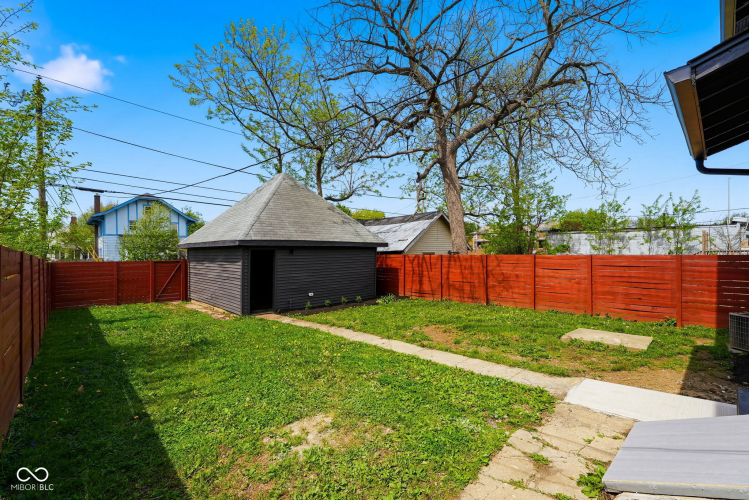 Listing Image 40