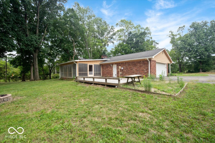 Listing Image 28