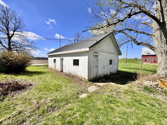 Listing Image 17
