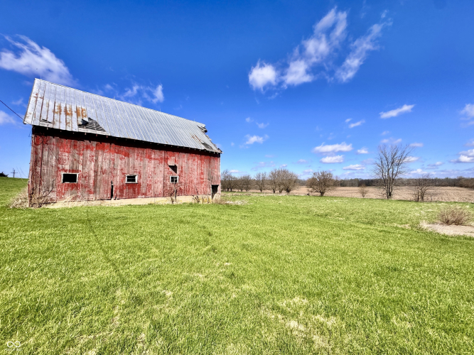 Listing Image 25