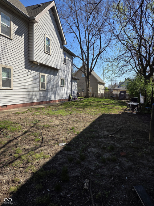 Listing Image 3