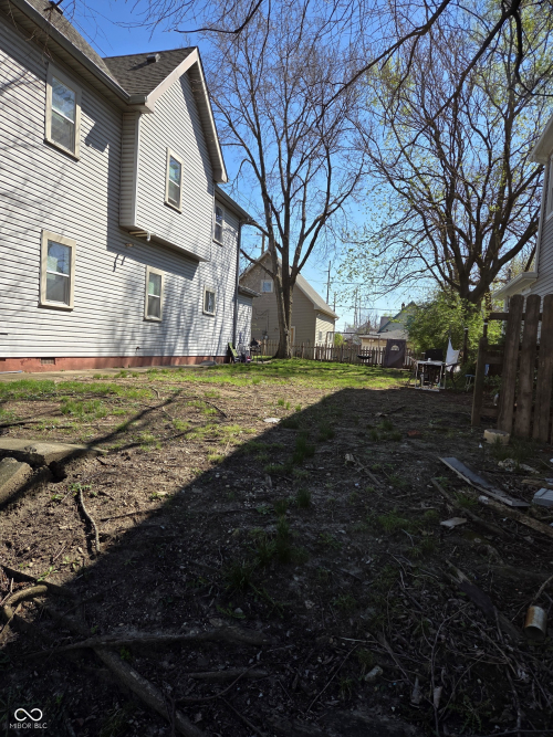 Listing Image 5