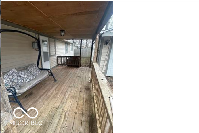 Listing Image 12