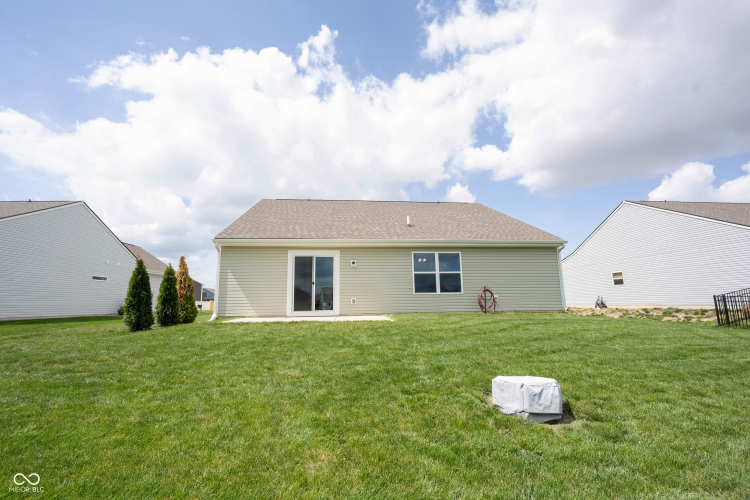 Listing Image 42