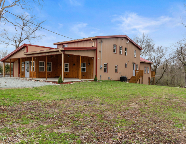 Listing Image 4