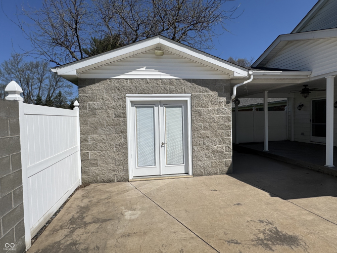 Listing Image 56