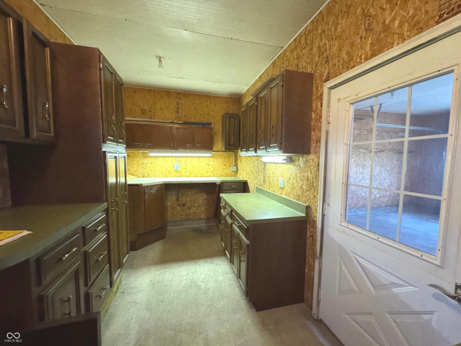 Listing Image 62