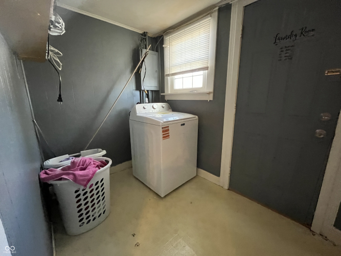 Listing Image 15