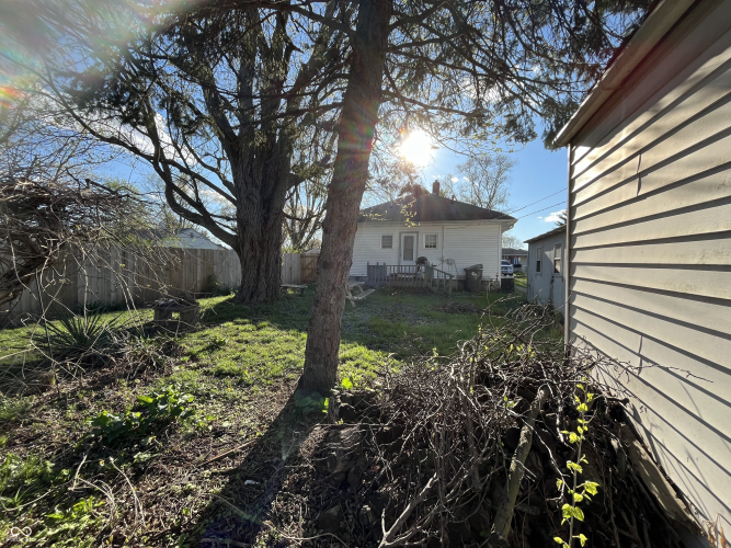 Listing Image 19