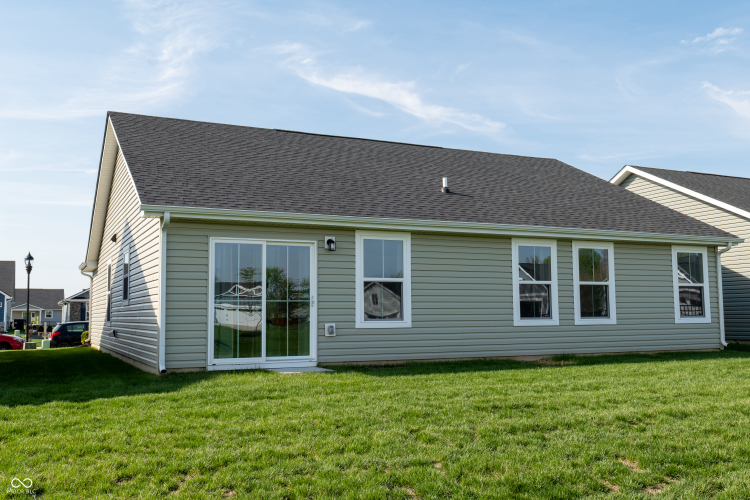 Listing Image 33