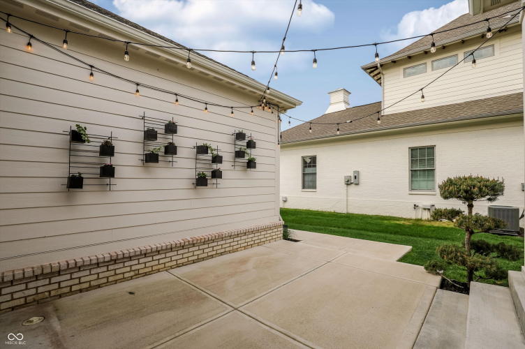 Listing Image 69
