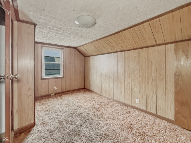 Listing Image 38