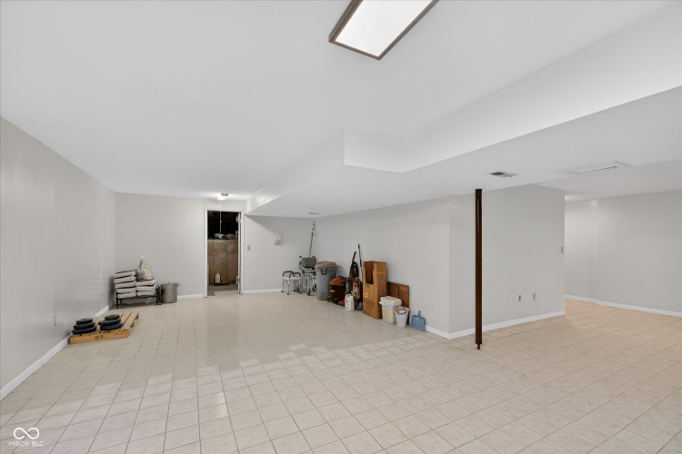 Listing Image 37