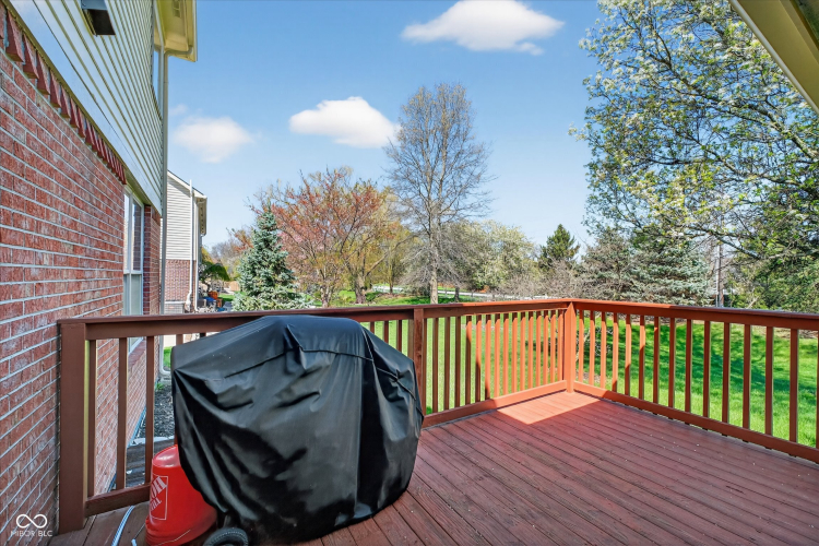 Listing Image 44