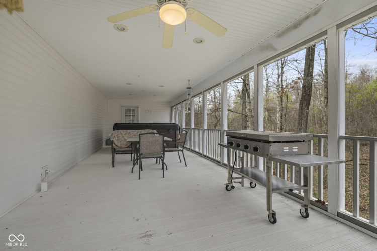 Listing Image 53