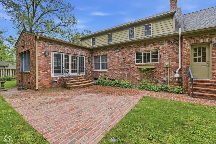 Listing Image 52