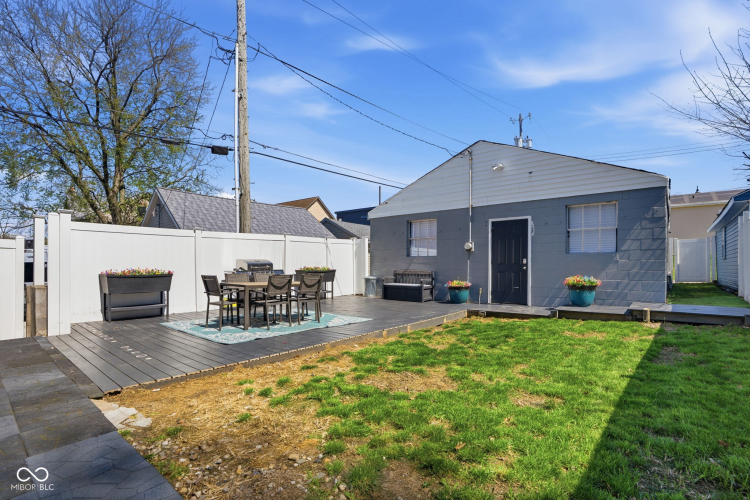 Listing Image 31