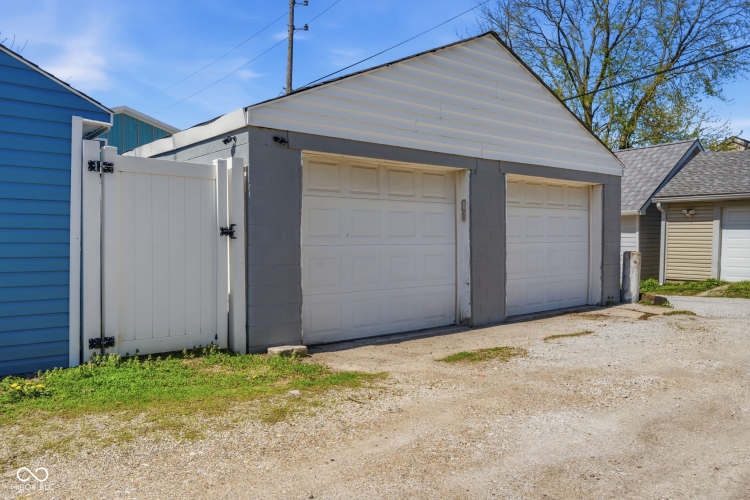 Listing Image 33