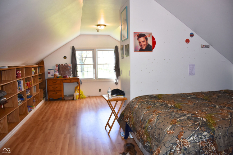 Listing Image 34