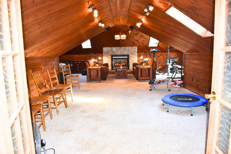 Listing Image 39