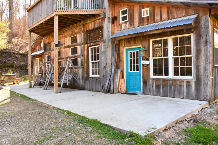 Listing Image 53
