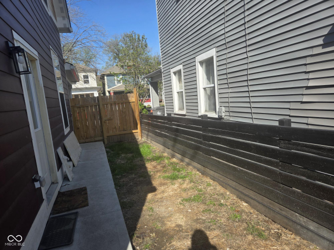 Listing Image 27