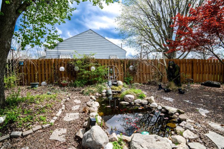 Listing Image 44