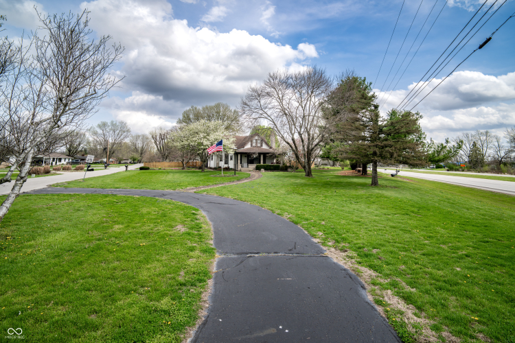 Listing Image 53
