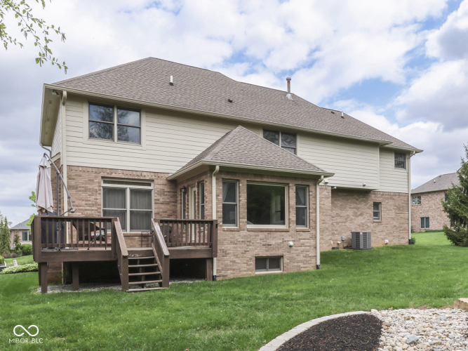 Listing Image 48