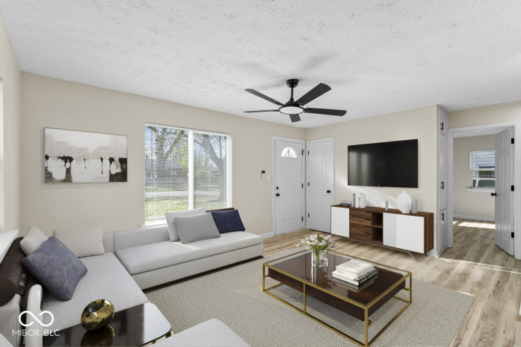 Listing Image 12