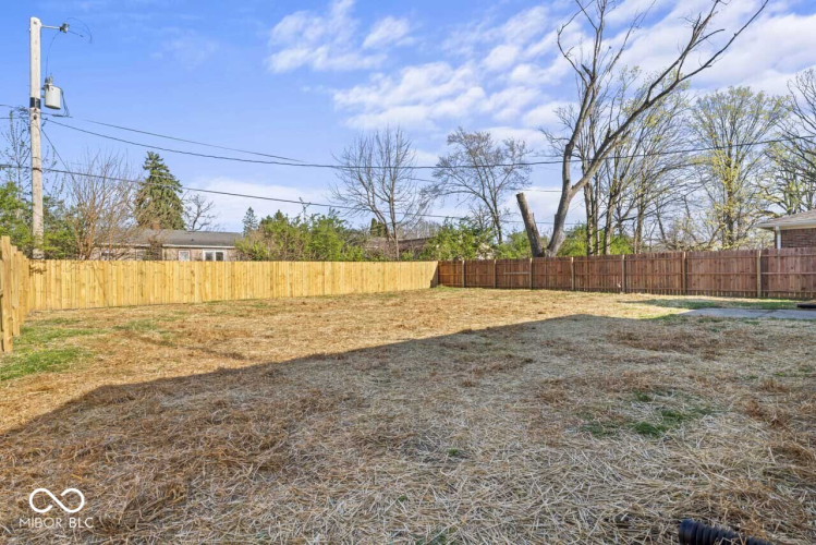 Listing Image 32