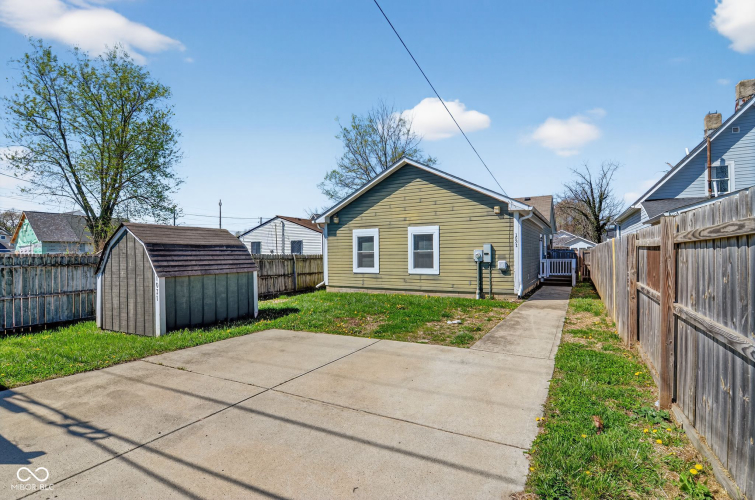 Listing Image 6