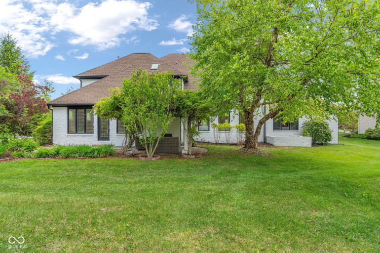 Listing Image 104
