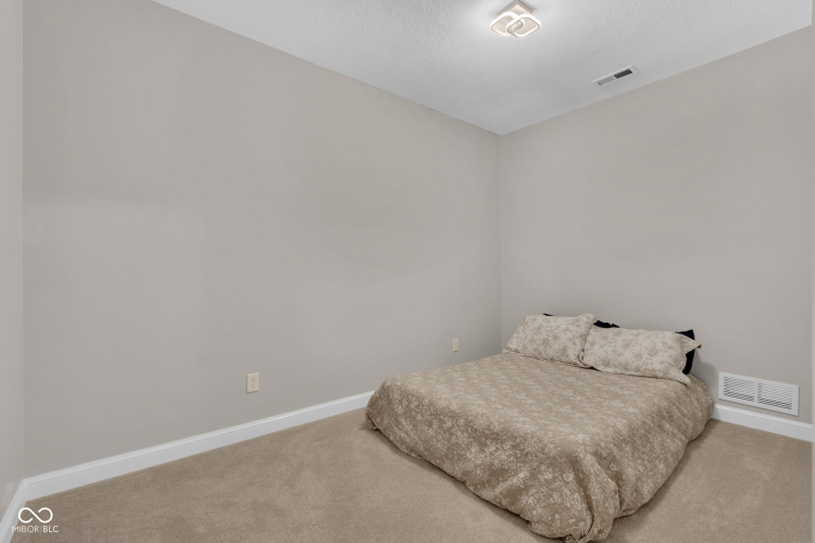 Listing Image 88