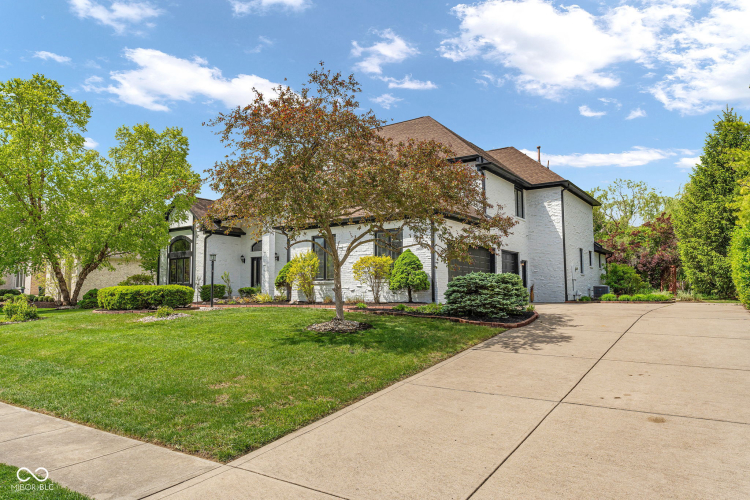 Listing Image 97