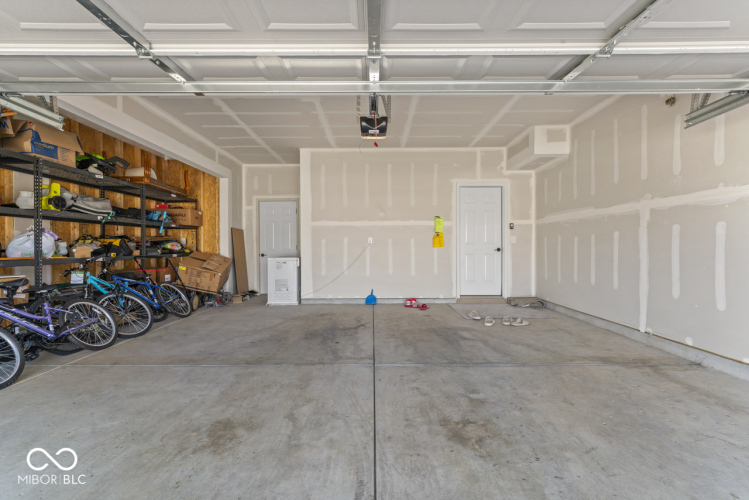 Listing Image 38