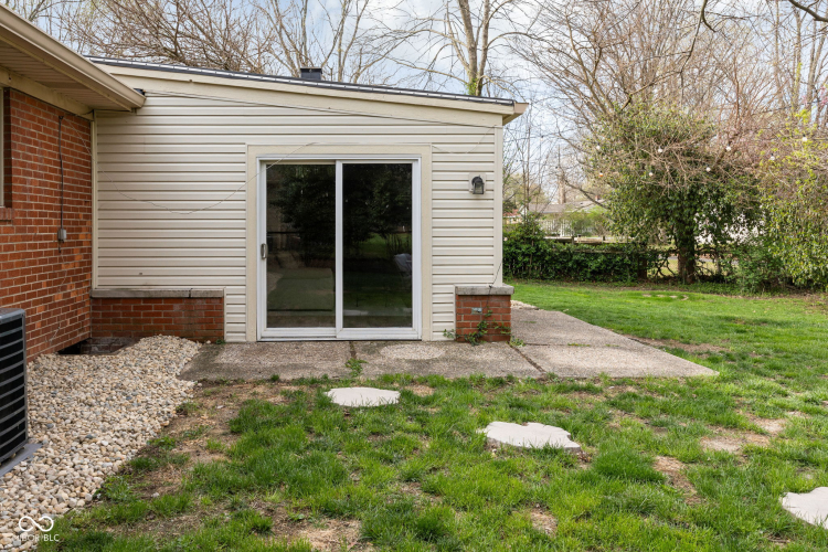 Listing Image 27