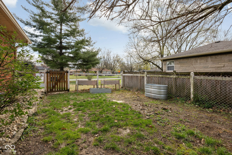 Listing Image 32