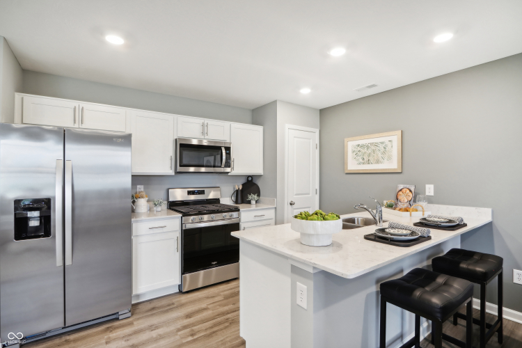 Listing Image 15