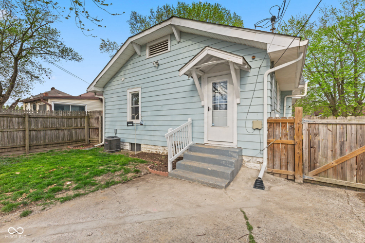 Listing Image 31