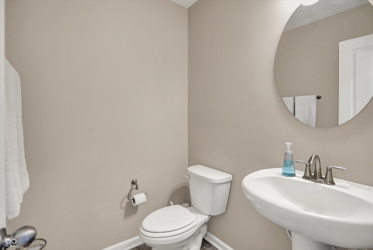 Listing Image 20