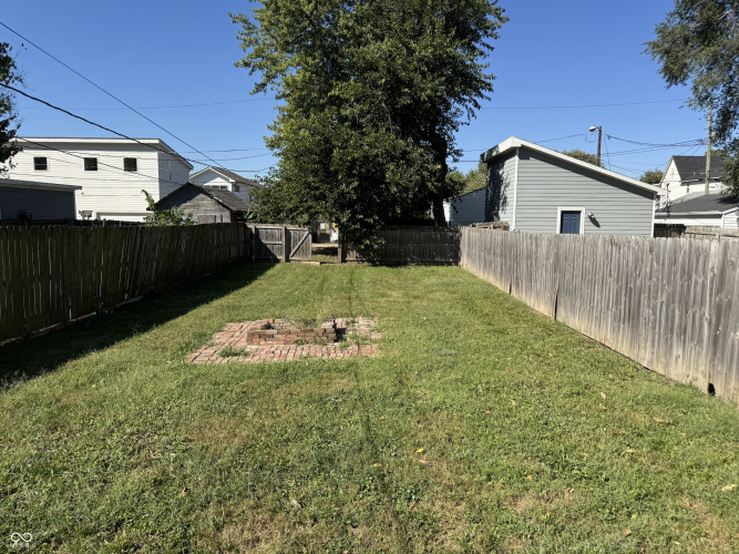 Listing Image 24