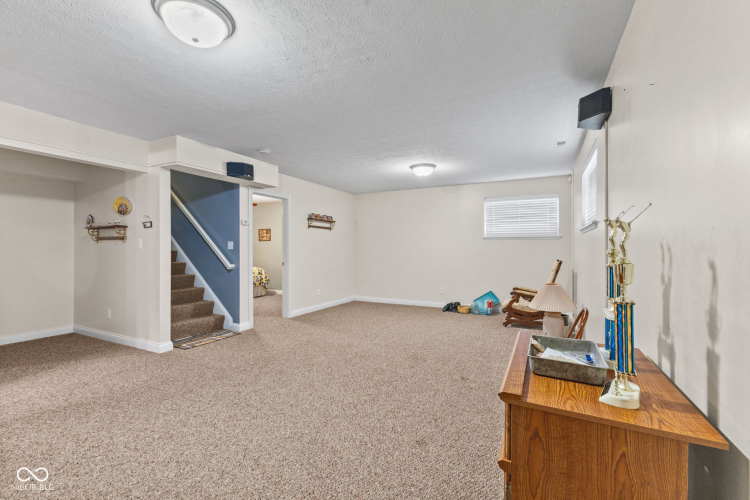 Listing Image 34
