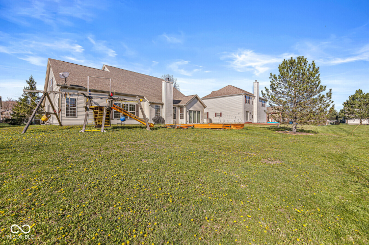 Listing Image 45